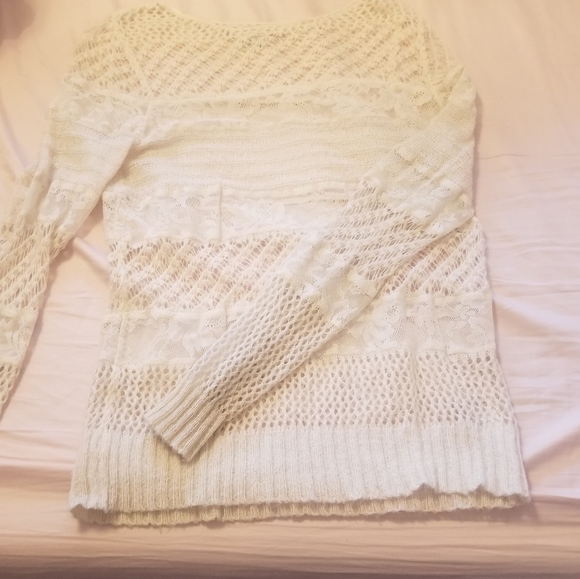 Top - Picture 3 of 3